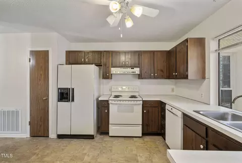 Kitchen - 4800 Howe St, Durham, NC 27705 photo 2 of 2