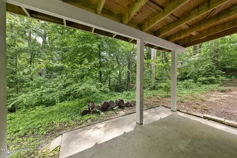 Exterior - 2004 Beecham Cir, Raleigh, NC 27607 photo 6 of 8