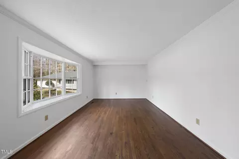 Living - 2004 Beecham Cir, Raleigh, NC 27607 photo 2 of 8