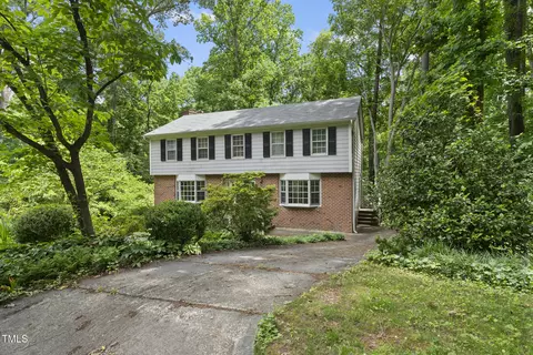 Exterior - 2004 Beecham Cir, Raleigh, NC 27607 photo 7 of 8