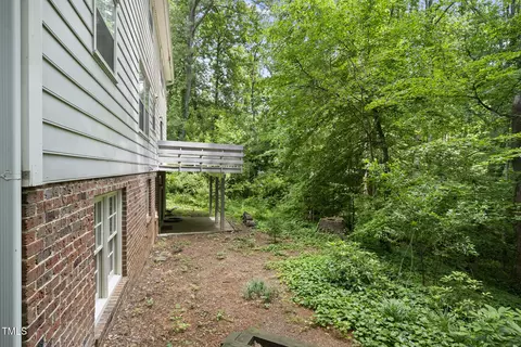 Exterior - 2004 Beecham Cir, Raleigh, NC 27607 photo 3 of 8