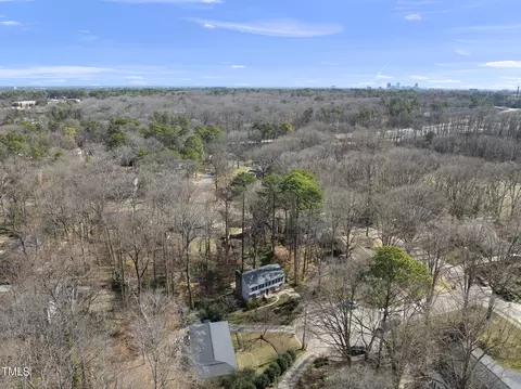 View/Area - 2004 Beecham Cir, Raleigh, NC 27607 photo 4 of 4