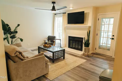 106 Choptank Ct #B3, Cary, NC 27513