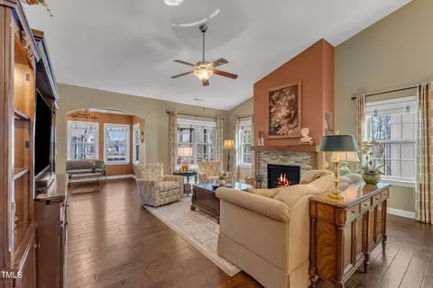 Living - 637 Copper Beech Ln, Wake Forest, NC 27587 photo 1 of 5