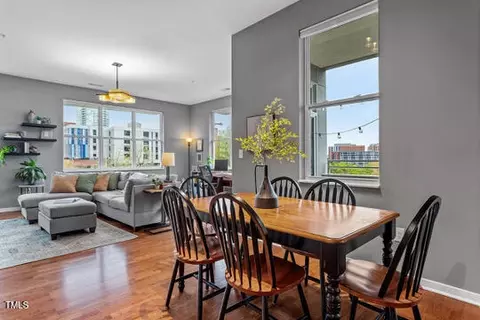 506 N Mangum St #303, Durham, NC 27701