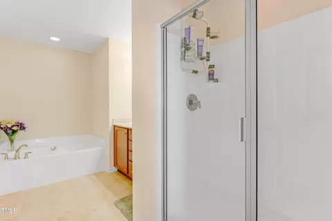 Bath - 146 Skyros Loop, Cary, NC 27519 photo 4 of 5