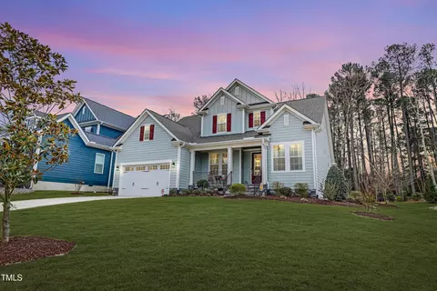 1129 Sequoia Creek Ln, Cary, NC 27519