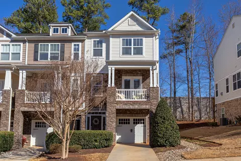 8728 Cypress Grove Run, Raleigh, NC 27612