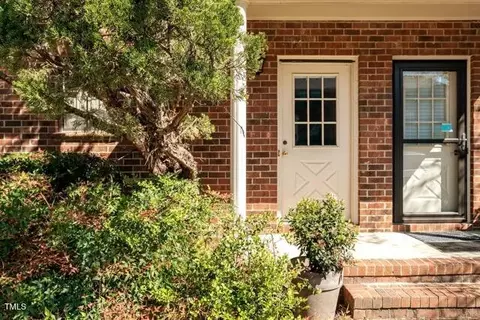 105 Fidelity St #B24, Carrboro, NC 27510