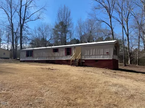 415 Island Creek Estates Rd, Henderson, NC 27537