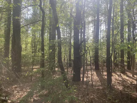 228 Curlew Dr, Chapel Hill, NC 27517