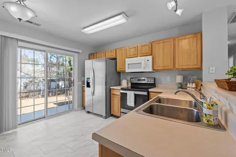 Kitchen - 613 Flaherty Ave, Wake Forest, NC 27587 photo 1 of 3