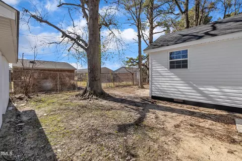 Exterior - 210 Circle Dr, Smithfield, NC 27577 photo 8 of 8