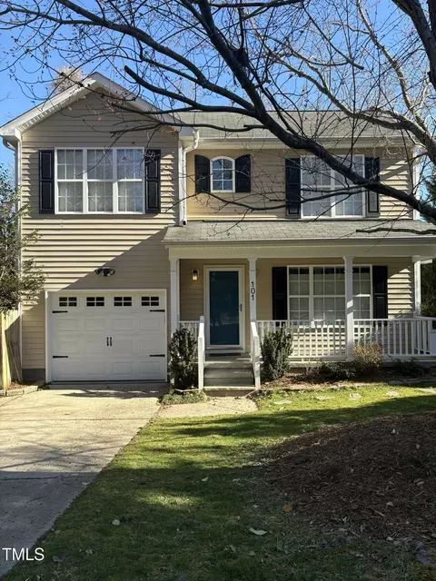 101 E Woodridge Dr, Durham, NC 27707