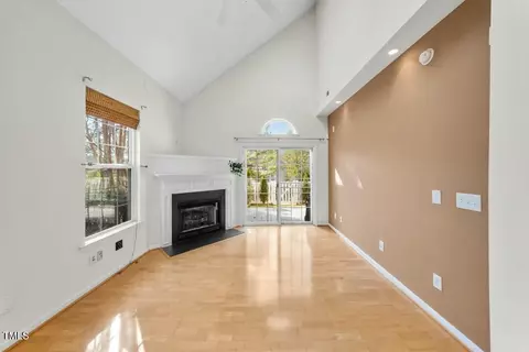 1222 Maroon Dr, Durham, NC 27713 photo 5