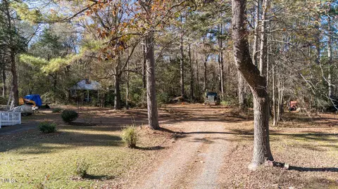 165 Roscoe Lee Dr, Pittsboro, NC 27312