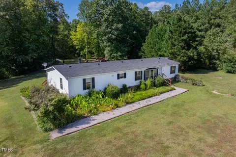 132 Fry Pan Ln, Warrenton, NC 27589