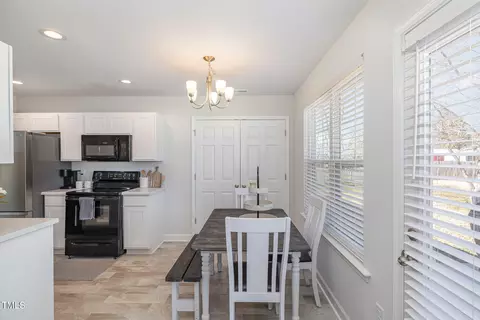 Dining - 521 Green Path Rd, Godwin, NC 28344 photo 1 of 1