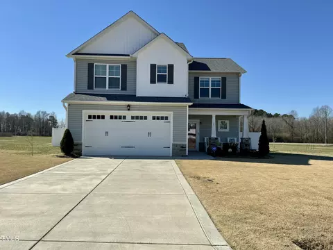 39 Stegman Ln, Dunn, NC 28334