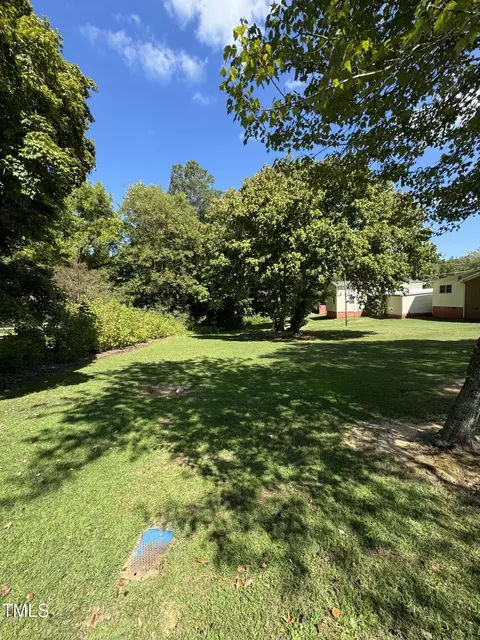 311 Tinnin Ct, Efland, NC 27243