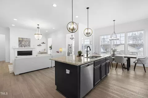 124 Ferrell Rd W, Apex, NC 27523