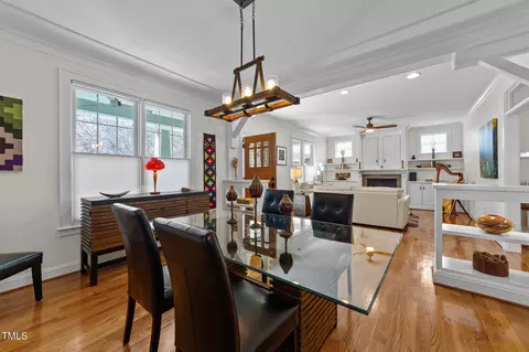 Dining - 2506 Everett Ave, Raleigh, NC 27607 photo 2 of 4