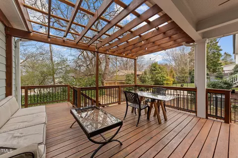 Exterior - 2506 Everett Ave, Raleigh, NC 27607 photo 6 of 13