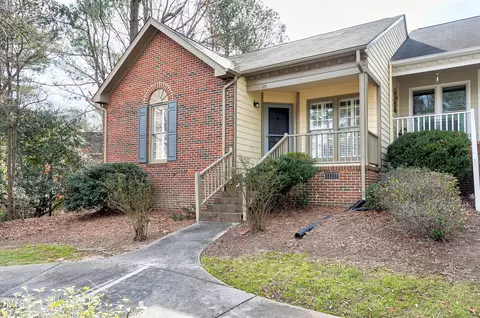 18 Kings Mount Ct, Durham, NC 27713