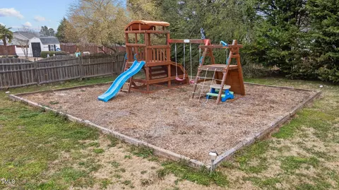 Exterior - 9208 Cornwell Dr, Wake Forest, NC 27587 photo 5 of 7
