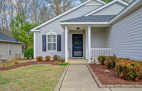 912 Homestead Park Dr, Apex, NC 27502