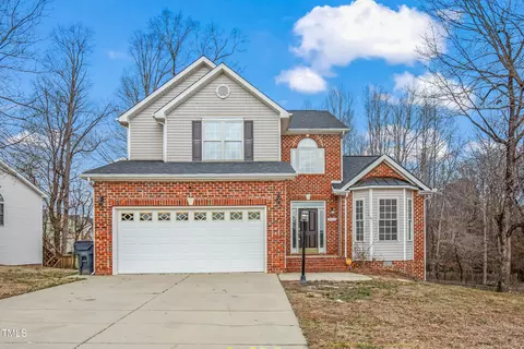 2002 Wake Bridge Dr, Whitsett, NC 27377