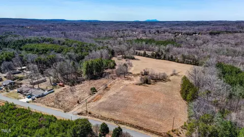 308 Floyd Rd, Eden, NC 27288 photo 3