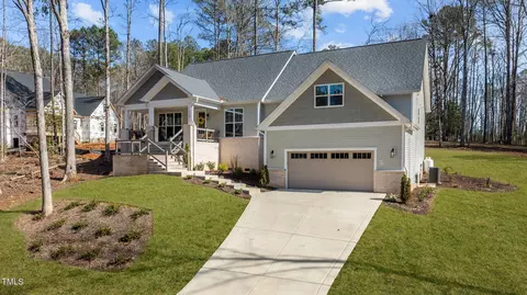 112 Rawhide Dr, Louisburg, NC 27549