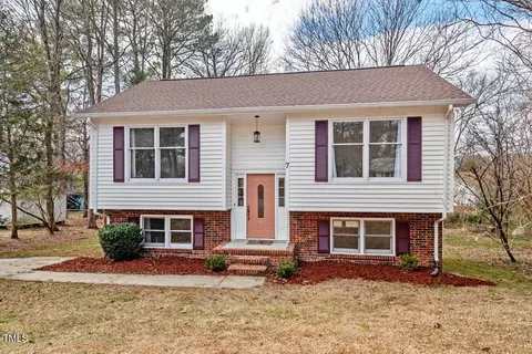 Exterior - 7 Harrigan Ct, Durham, NC 27705 photo 2 of 6