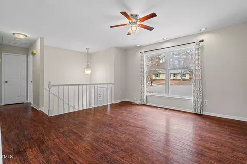 Living - 7 Harrigan Ct, Durham, NC 27705 photo 2 of 4