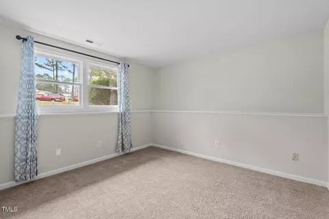 Bedroom - 7 Harrigan Ct, Durham, NC 27705 photo 8 of 8