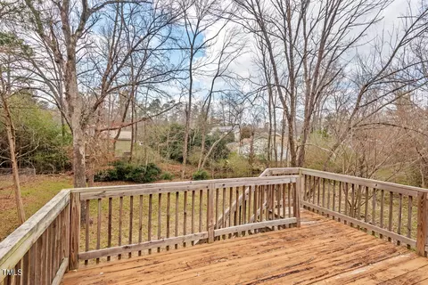 Exterior - 7 Harrigan Ct, Durham, NC 27705 photo 4 of 6
