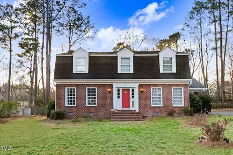 3836 Gloucester Rd, Rocky Mount, NC 27803