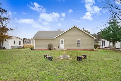 112 E Main St, Micro, NC 27555 photo 17