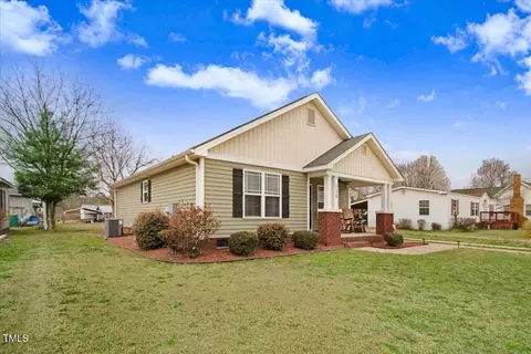 112 E Main St, Micro, NC 27555 photo 3