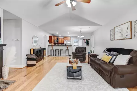 112 E Main St, Micro, NC 27555 photo 5