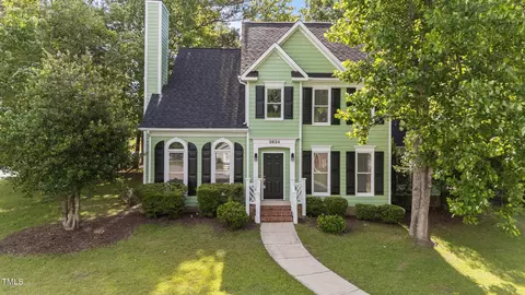 3624 Singleleaf Ln, Raleigh, NC 27616