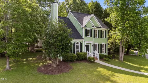 3624 Singleleaf Ln, Raleigh, NC 27616 photo 2
