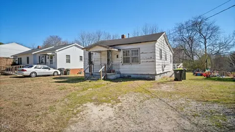 415 Cherry St, Oxford, NC 27565