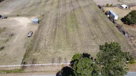 260 Baileys Crossroads Rd, Benson, NC 27504