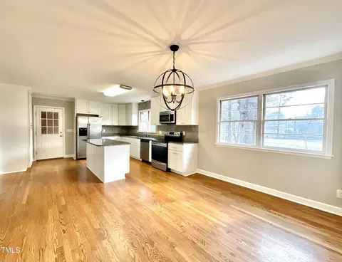 128 Barclay Rd, Durham, NC 27712