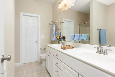 Bath - 1155 Willowgrass Ln, Wake Forest, NC 27587 photo 1 of 4
