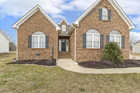 124 Dango Cir, Angier, NC 27501 photo 3