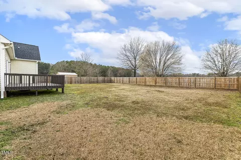 124 Dango Cir, Angier, NC 27501 photo 8