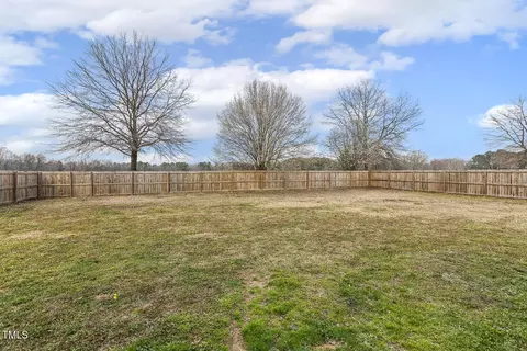 124 Dango Cir, Angier, NC 27501 photo 7